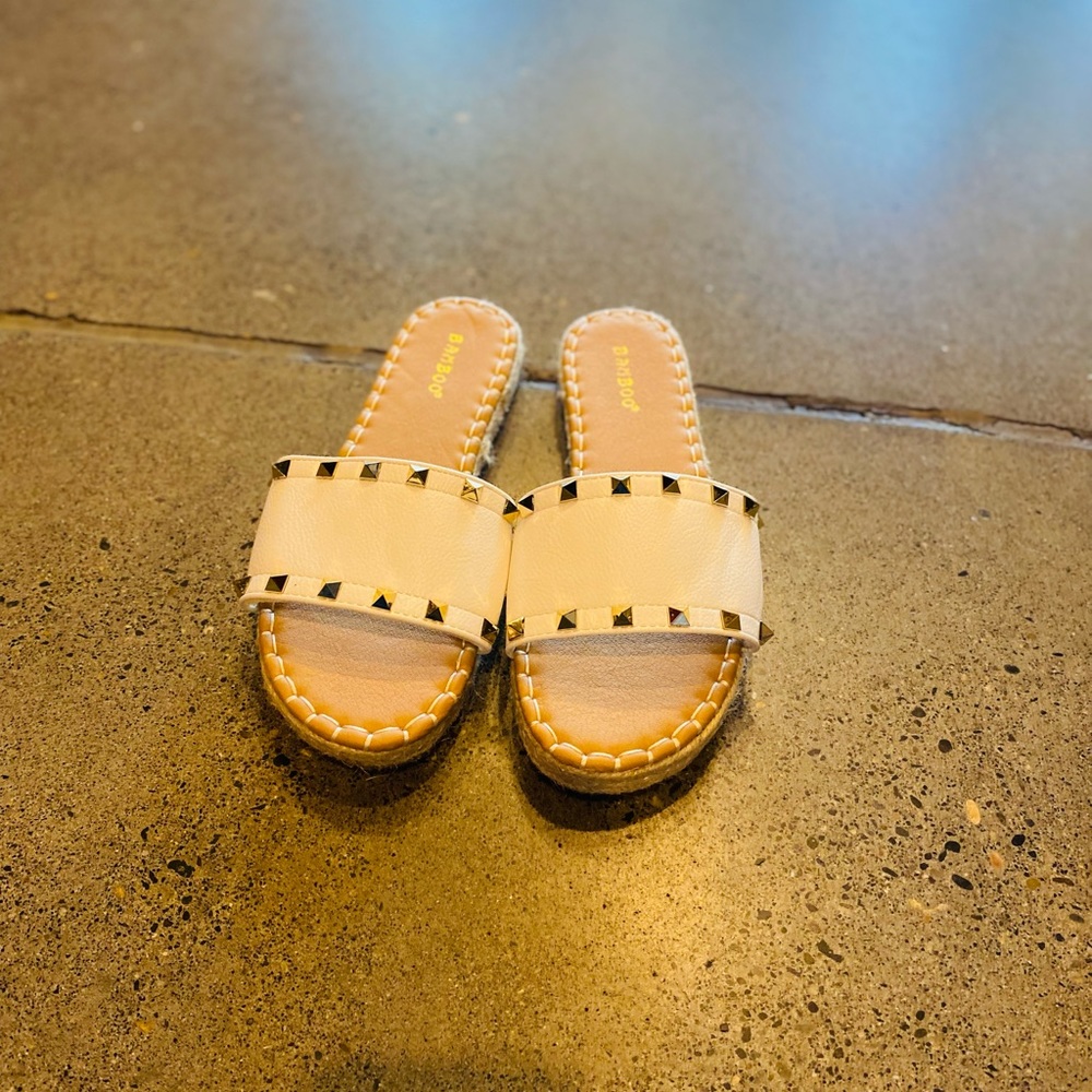 Studded sandals 🩴